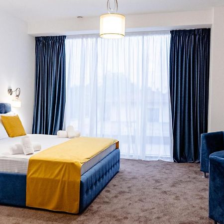 Hotel Raay Braiła Zewnętrze zdjęcie
